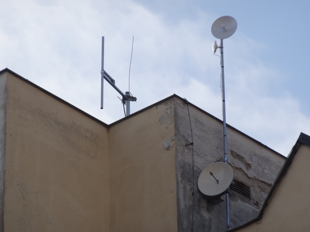 FM vysílač Brno - Zelný trh 102,4 MHz (mimo provoz) - Dance radio